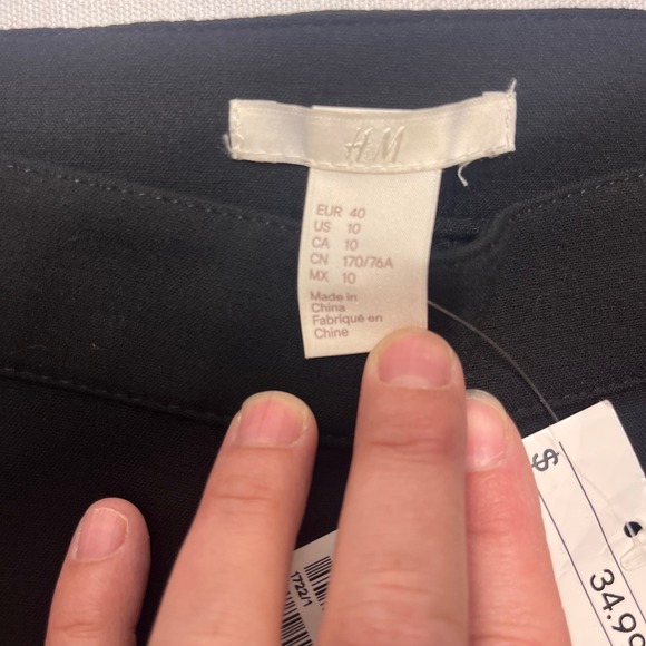 H&M Black Pants Straight Leg Zip Detail Size 10 - Picture 6 of 8